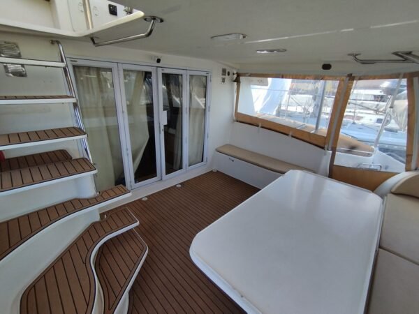 Large Catamaran Hire in Lisbon