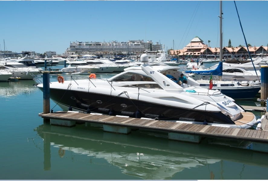 powerboat hire