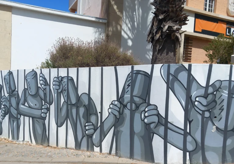Self-guided Lagos Street Art Treasure Hunt