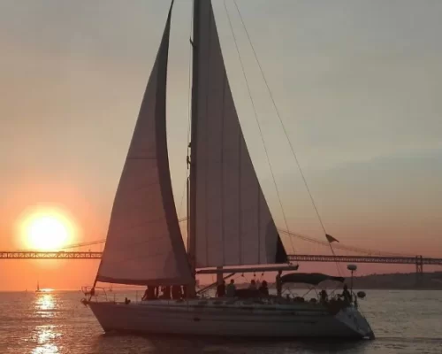 Chill Out Private Yacht Cruise Lisbon