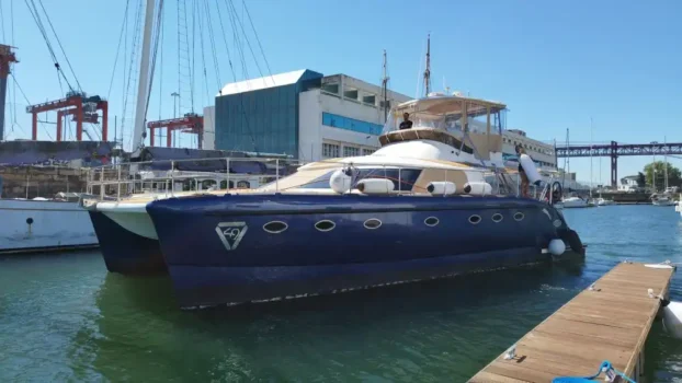 Large Catamaran Hire in Lisbon