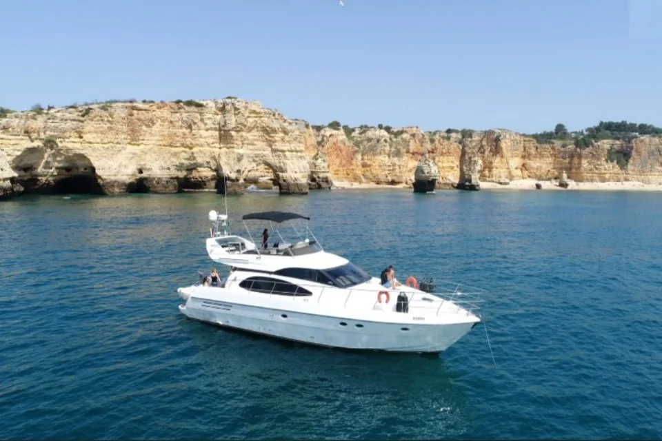 Luxury Yacht Cruise Vilamoura