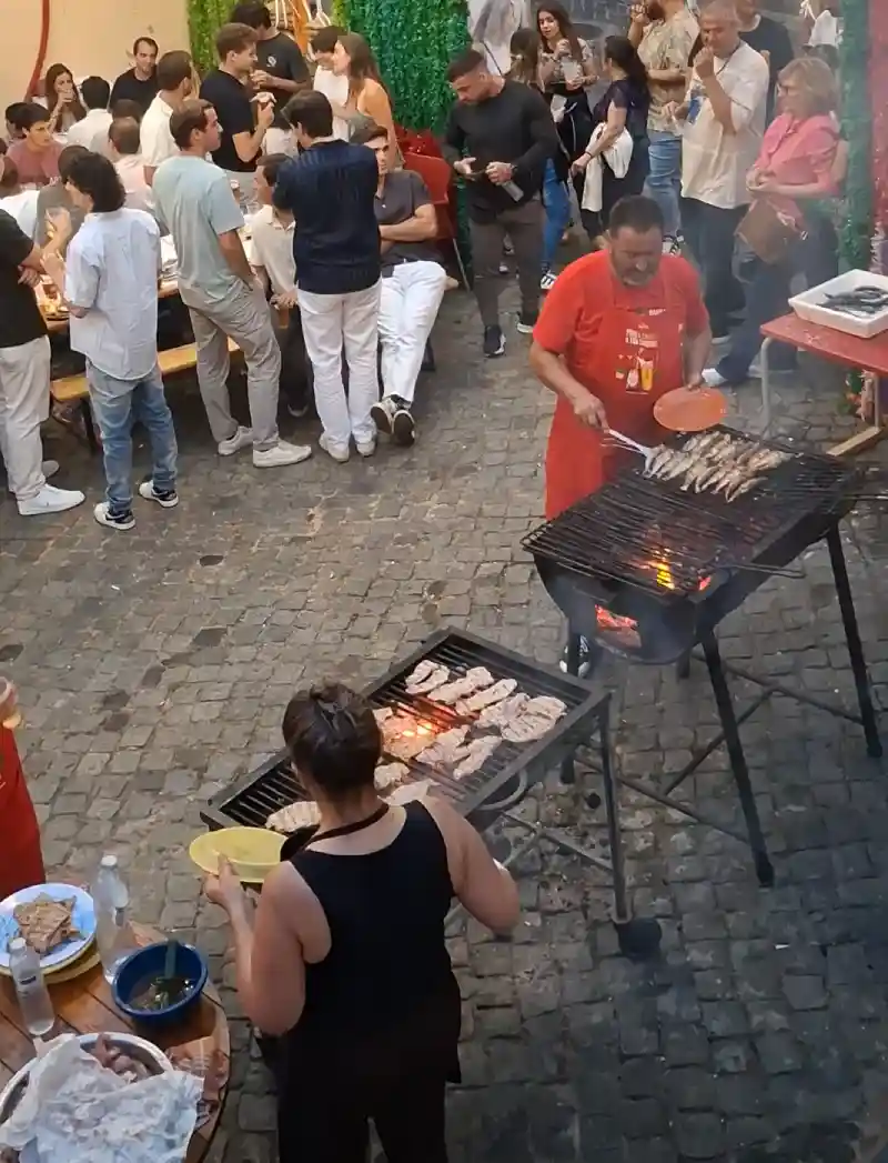 Things To Do At Santo Antonio Festival Things To Do At Santo Antonio Festival in Lisbon 1