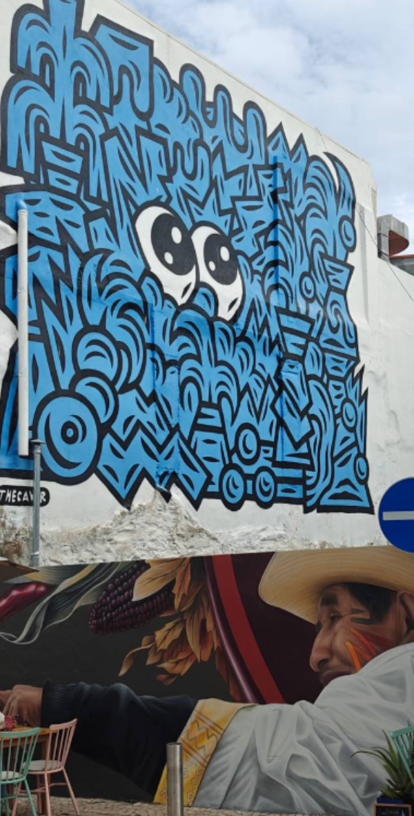 Self-guided Lagos Street Art Treasure Hunt