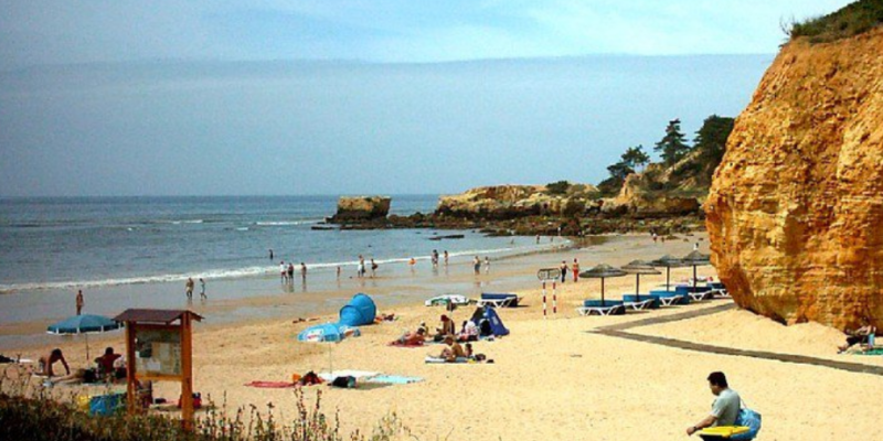 6 Amazing Albufeira Beaches